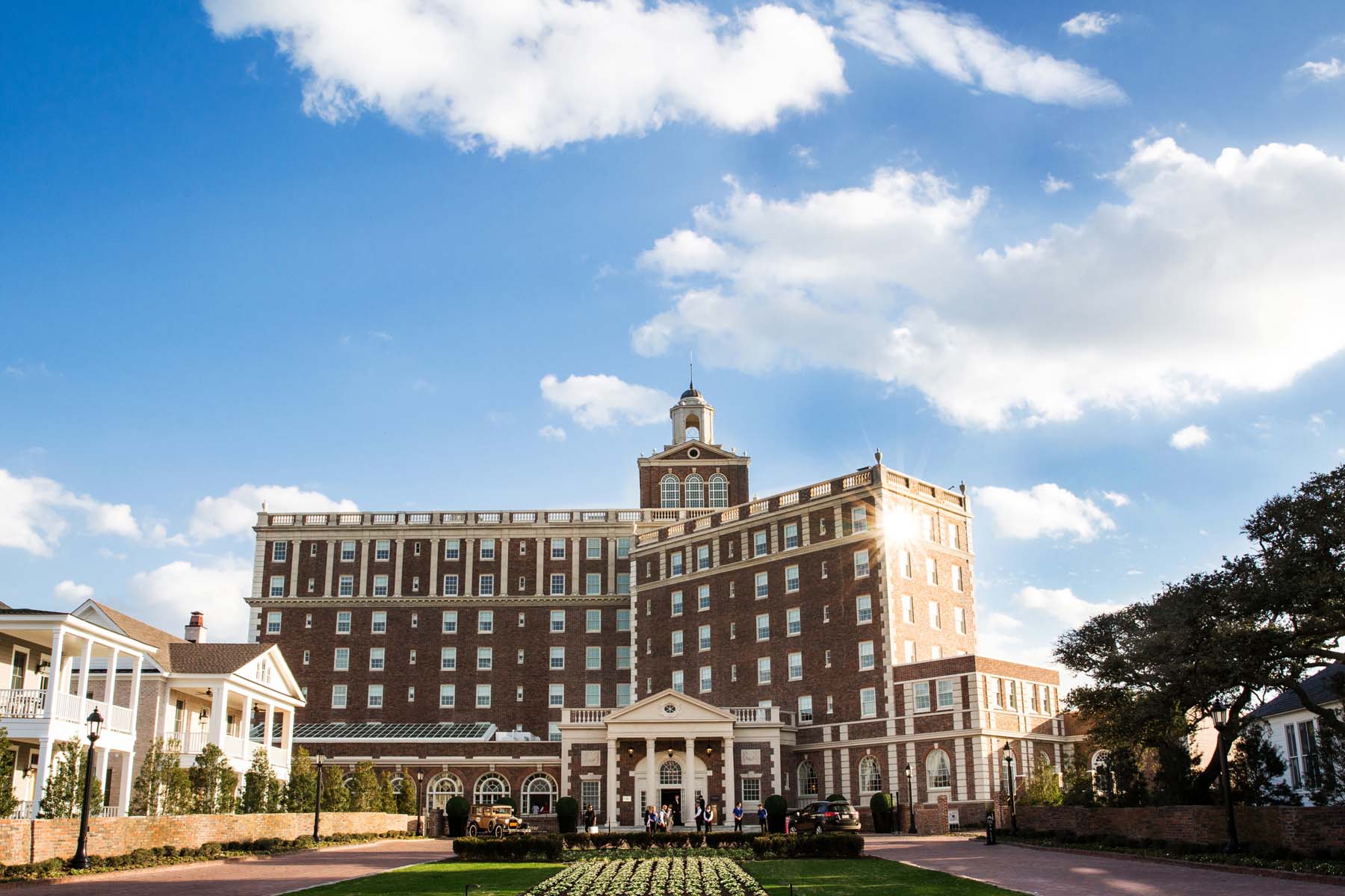The entrance to The Historic Cavalier Hotel