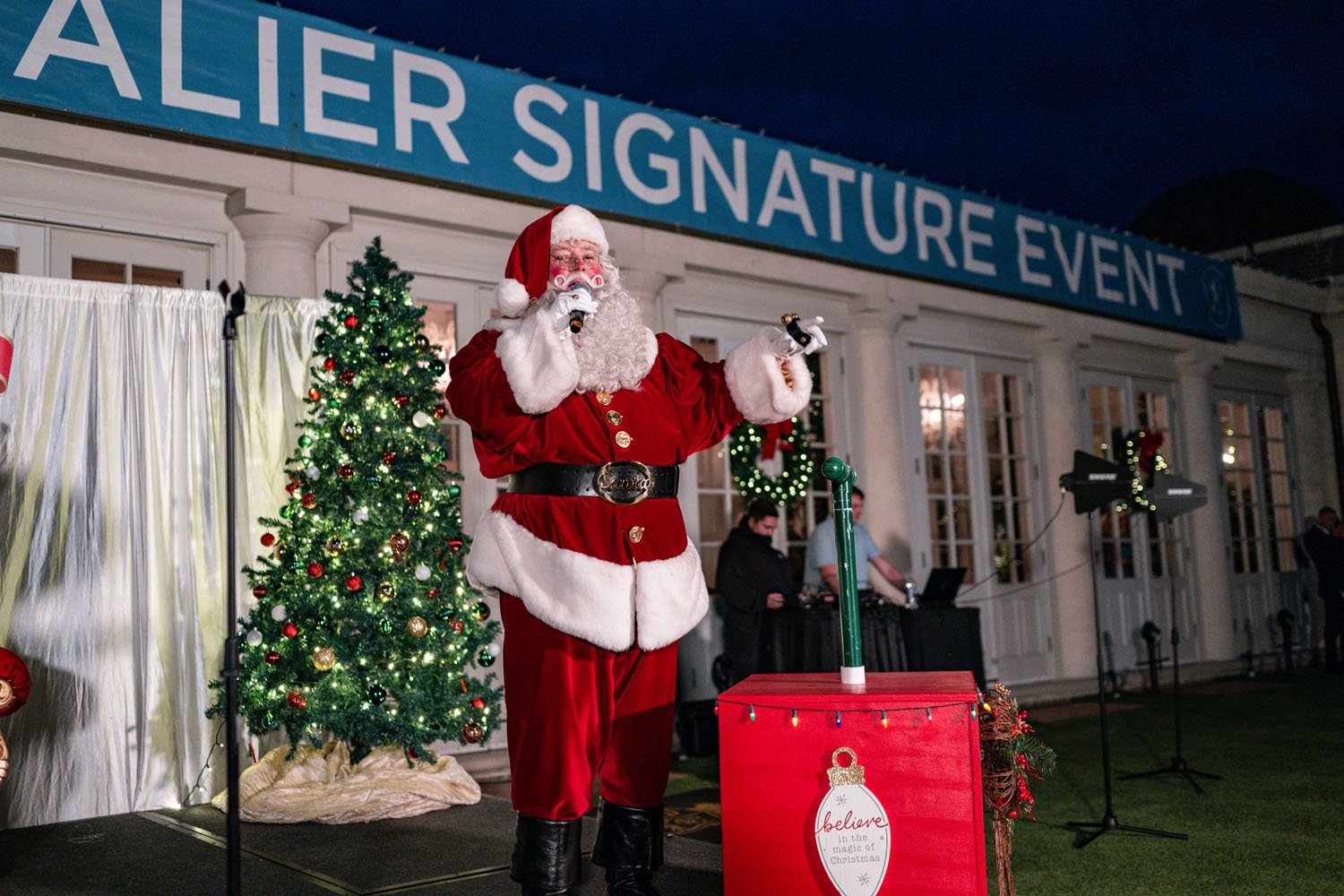 Santa greeting guests at The Historic Cavalier Hotel